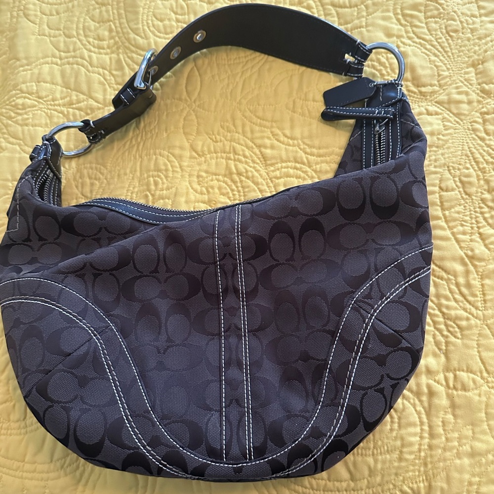 Coach purse dark brown. Great condition